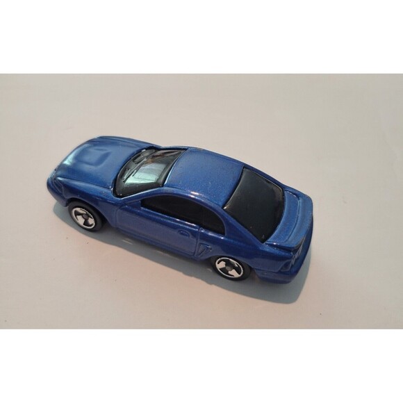 Maisto Diecast Cars 1:64 Scale Lot of 7 Lamborghini, Studebaker Starliner - Picture 15 of 16